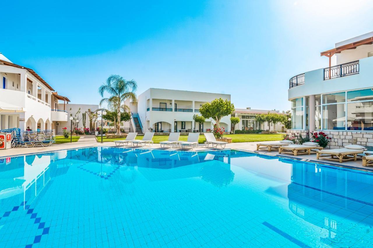 Maria Rousse Hotel Малиа Екстериор снимка