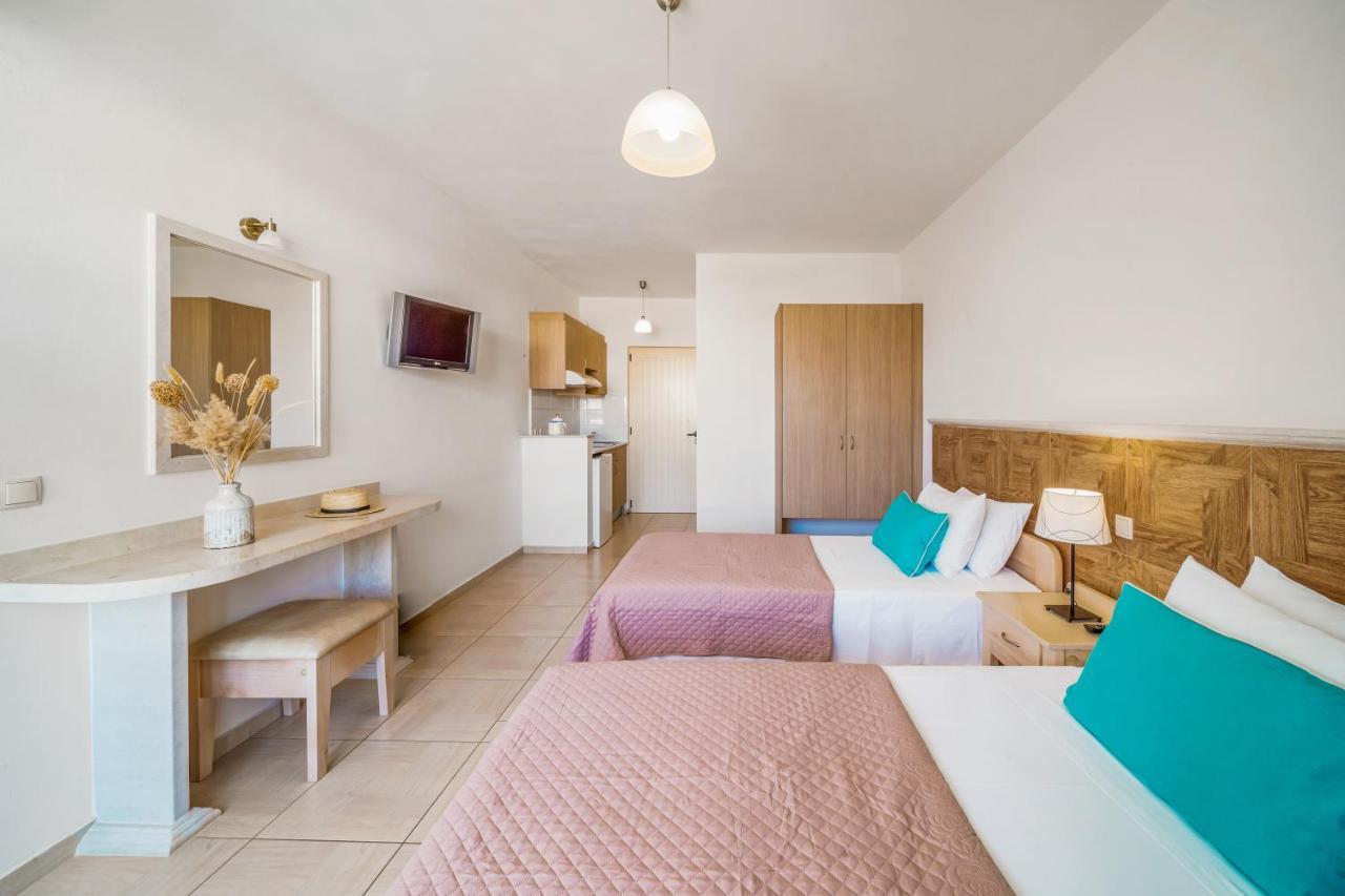 Maria Rousse Hotel Малиа Екстериор снимка