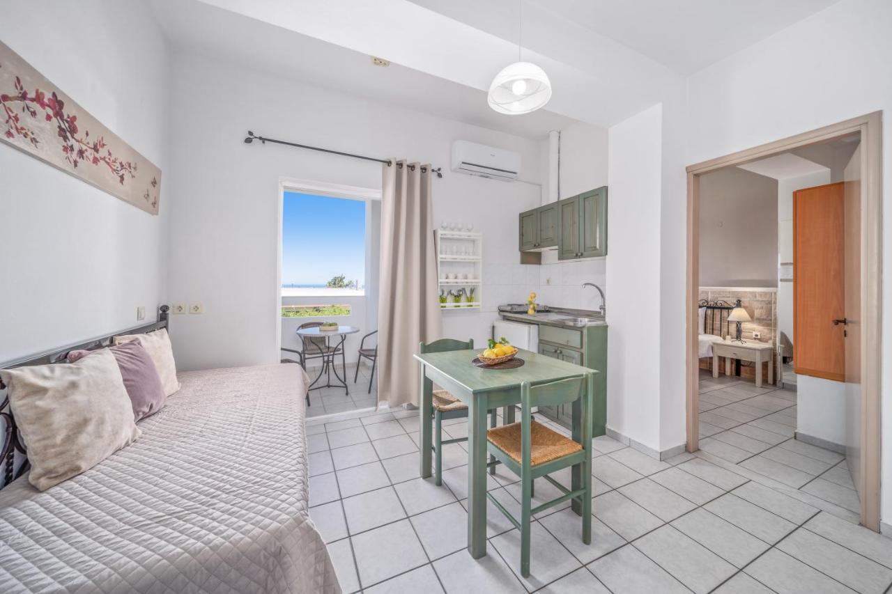 Maria Rousse Hotel Малиа Екстериор снимка